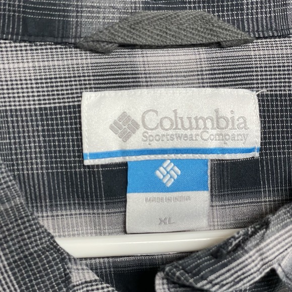 Columbia Shirt Men's XL Grey‎ Plaid Classic Fit Stretch Button Long Sleeve - Picture 3 of 7